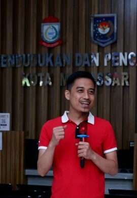Kepala Dinas Kependudukan dan Sipil Kota Makassar. Muhammad Hatim