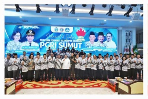 Ilyas Sitorus Lantik Perangkat PGRI Sumut 2024-2029, Tekankan Penguatan Organisasi