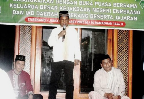 Kejari Enrekang Gelar Bukber dan Ceramah Agama Bersama Insan Media