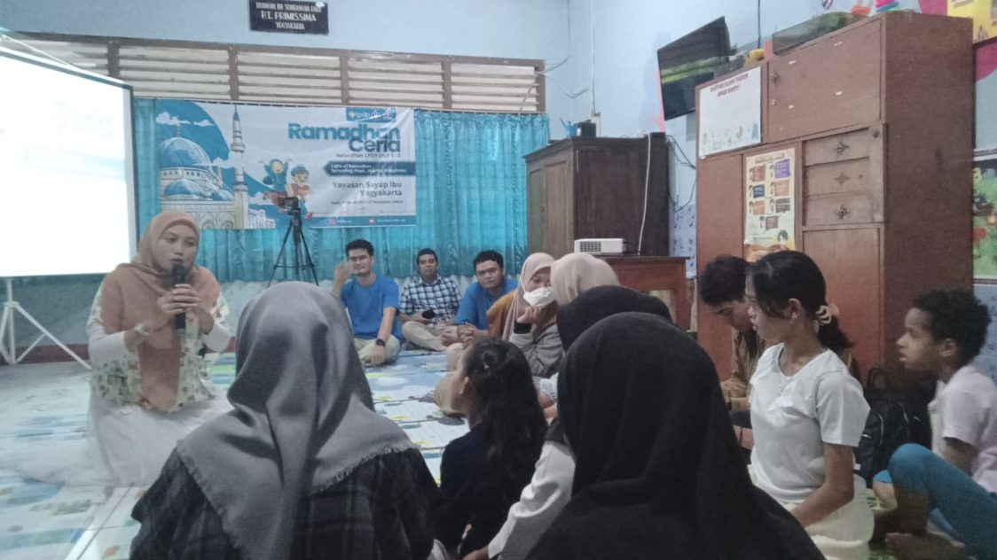 LPDP UNY 11.0 Rayakan Ramadhan dengan Berbuka dan Berbagi Bersama Anak Panti Asuhan