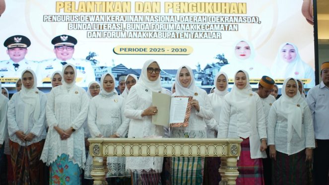 Bupati Takalar Resmi Kukuhkan Pengurus Deskranasda 2025-2030