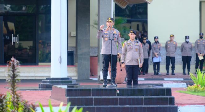 Pimpin Apel Pagi, Kapolda Sulsel Tekankan Tugas dan Hati Nurani