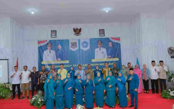 Ketua TP PKK Rika Purwaningsih Resmi Dikukuhkan