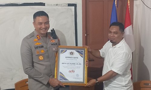 Dukung Pers Merdeka, Kapolres Gowa Terima Penghargaan dari PWI