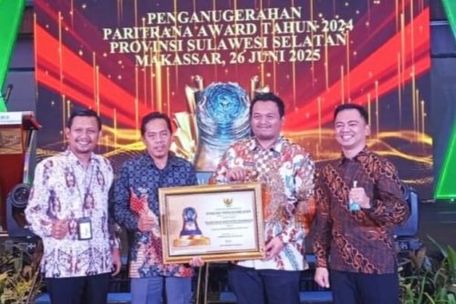 Wabup Enrekang  Terima Paritrana Award 2025 Raih Terbaik VI Sulawesi Selatan