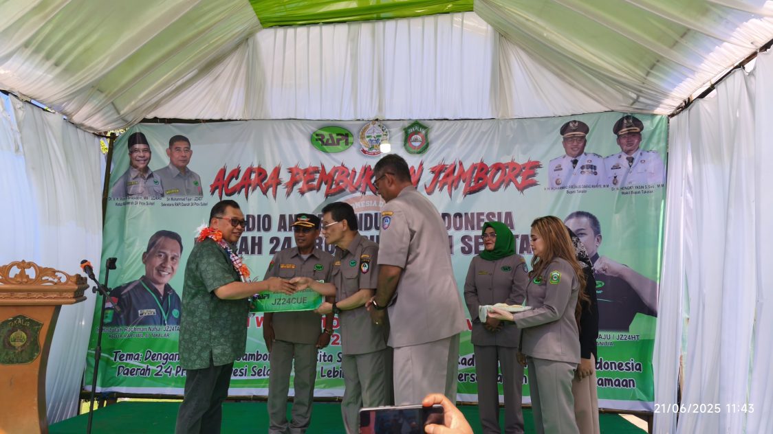 Bupati Takalar Buka Jambore RAPI Daerah 24 Sulsel di Pantai Topejawa