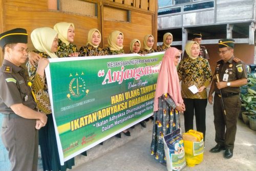 Sambut HUT IAD Ke XXV Langkah Positif IAD Daerah Enrekang Bantu Ponpes DDI, Panti Asuhan Dan PURNAJA