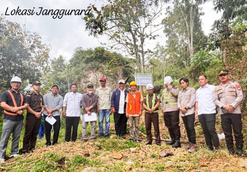 Tim Kejari Enrekang MC-0 Proyek Dinkes (DAK) Renovasi Pustu Tampo Dan Pustu Janggurara Dana Total 1,4 Milyar