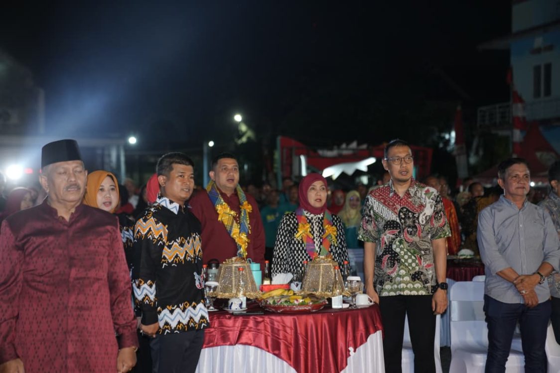 Munafri-Aliyah Dorong Program Pro-Rakyat di Pesta Rakyat