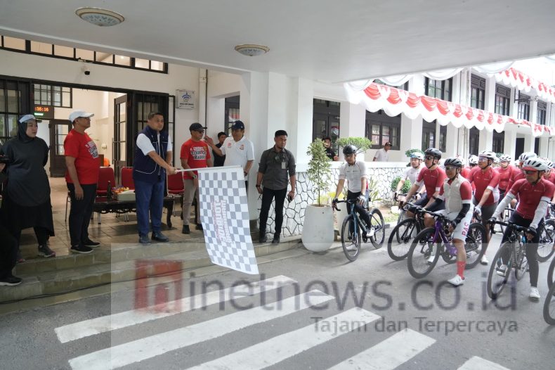 Wali Kota Makassar Lepas Peserta Touring Sepeda Merdeka 2025