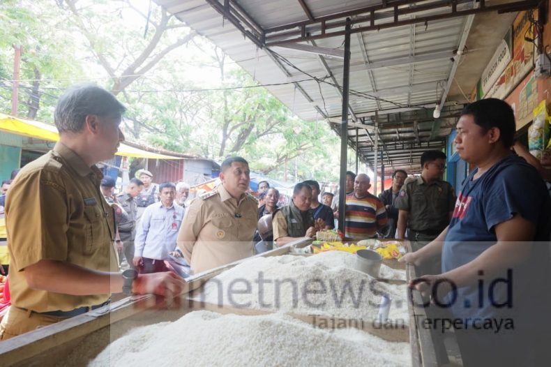 Sidak Pasar, Harga Beras Stabil, Munafri Dorong Penataannya Lebih Rapi