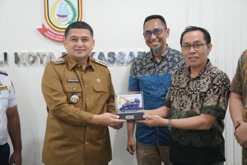 Hemat Anggaran, Pejabat Makassar Pakai Mobil Listrik Berlaku 2026