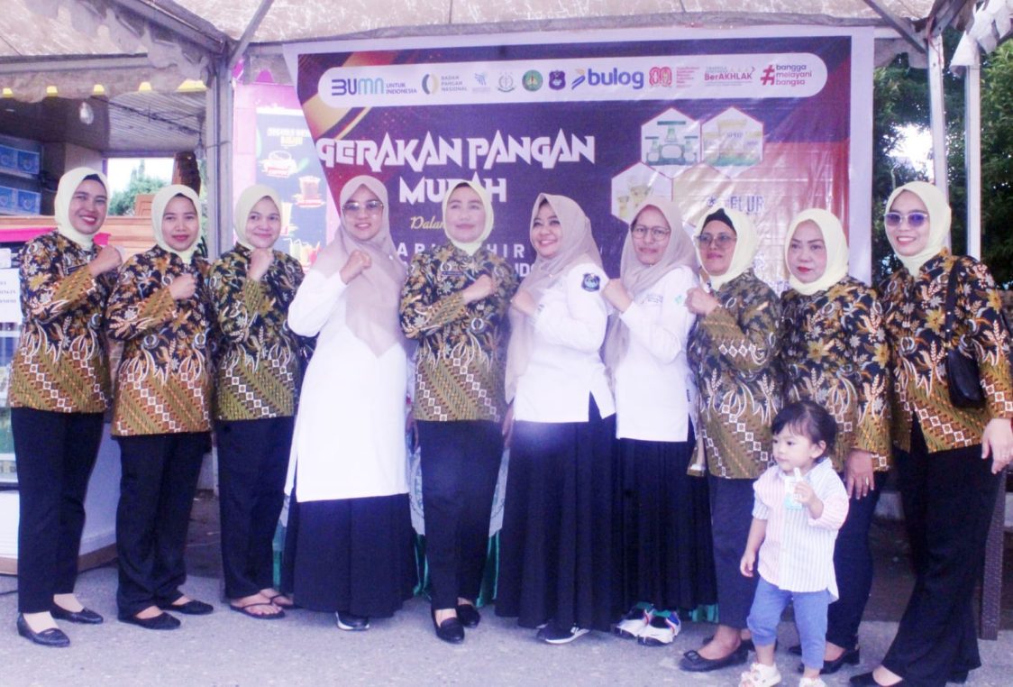 Ketua IAD Daerah Enrekang Buka Resmi Stan Gerakan Pangan Murah