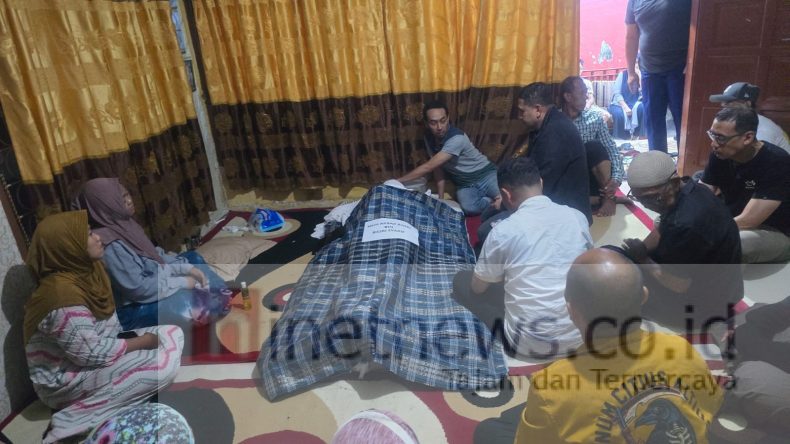 Suasana Duka: Fotografer DPRD Makassar Ubay Meninggal, Munafri Arifuddin Melayat