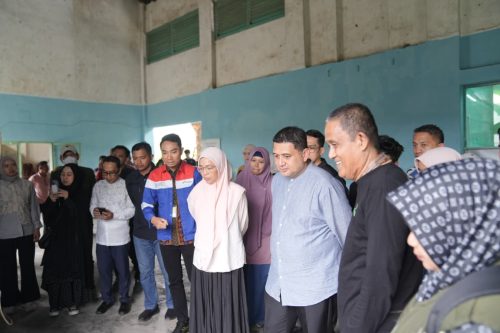 Wali Kota Makassar Munafri Arifuddin Tinjau Program CSR Pertamina di Ujung Tanah