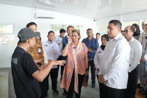 Ni Luh Puspa Kagumi Kreativitas Anak Muda di Makassar Creative Hub