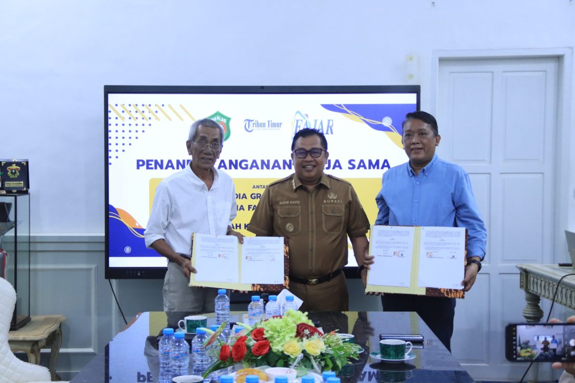 Takalar Menuju Kota Digital, Pemkab Teken MoU dengan Tribun Timur dan Fajar