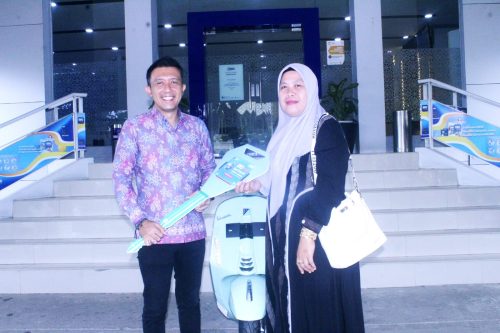 BRImo FSTVL 2024 Tebar Hadiah, Nasabah BRI Cab. Enrekang Raih Scooter Matic “Vespa”