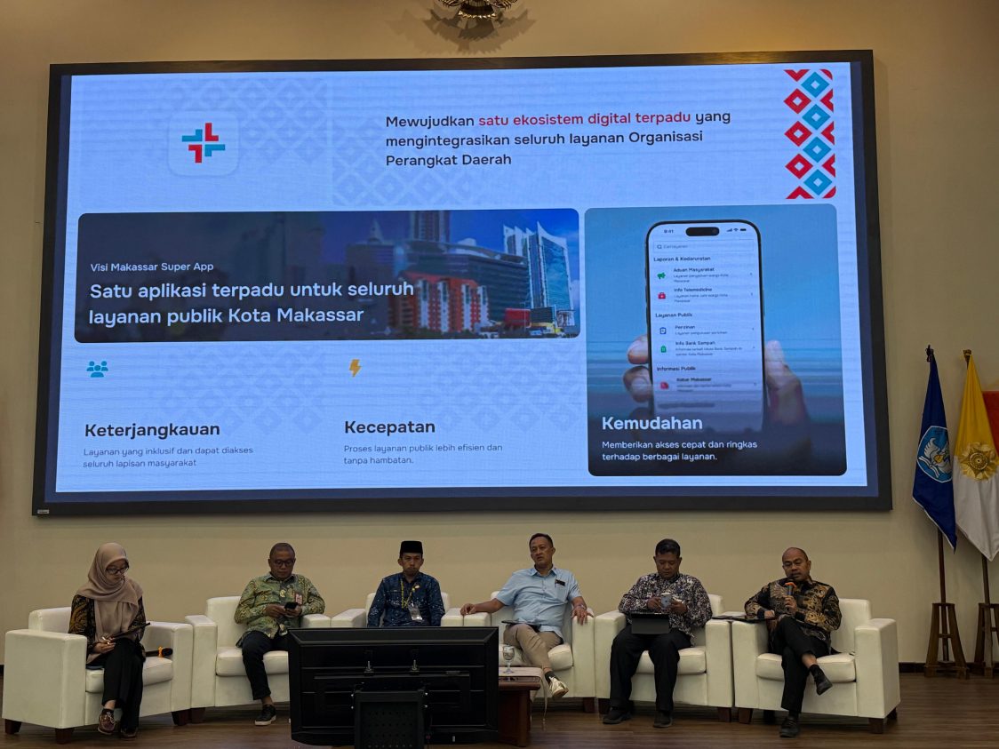 UGM Bahas Big Data, Diskominfo Makassar Kenalkan Super App Lontara+