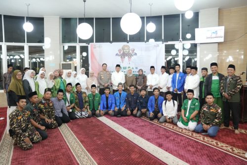 Hari Santri Nasional 2025, Munafri-Aliyah Ajak Masyarakat Rawat Nilai Keislaman dan Kebangsaan