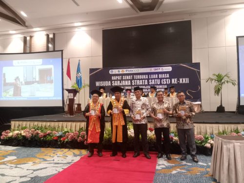 STIMI YAPMI Makassar Telorkan 94 Sarjana Manajemen