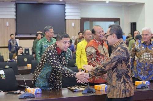 Munafri Arifuddin Suarakan Aspirasi Makassar di Hadapan Wamendagri Bima Arya