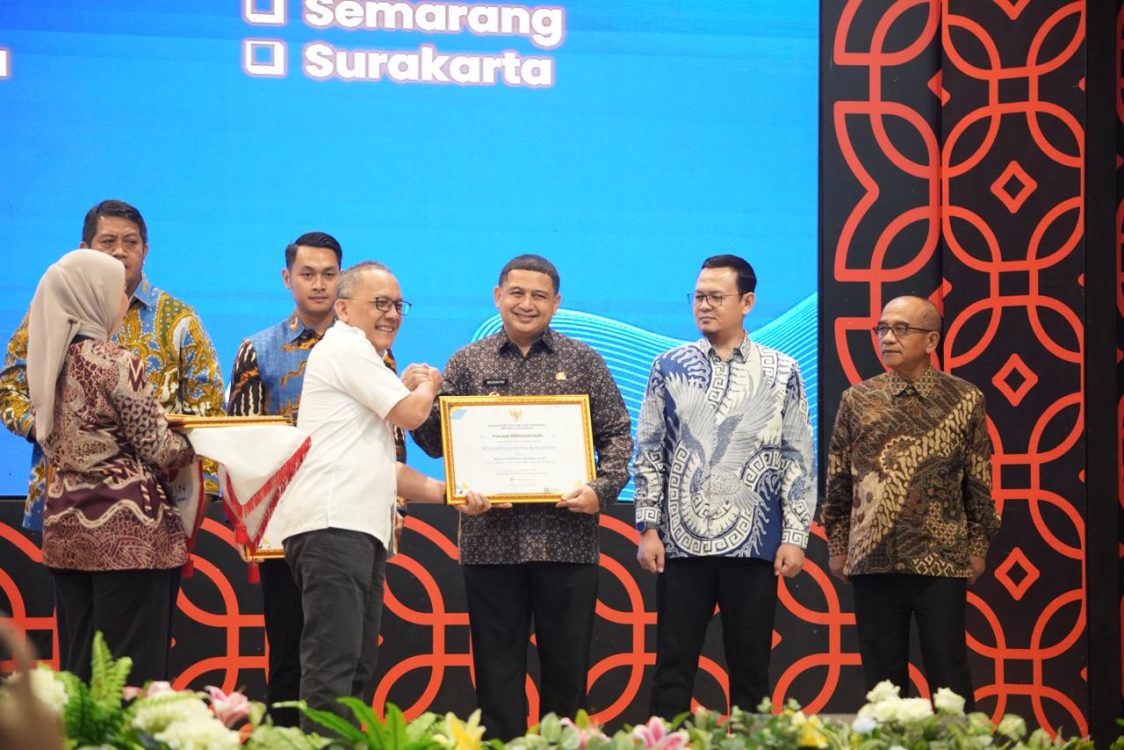 Wali kota Munafri Arifuddin Terima Penghargaan BRIDA Optimal 2025 di Jakarta, Bukti Makassar Kian Inovatif