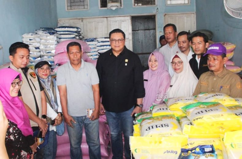 Direktur Bapanas Brigjen Pol Hermawan di Dampingi Satgas Pangan Polres Enrekang Tinjau Harga Beras di Pasar Rakyat