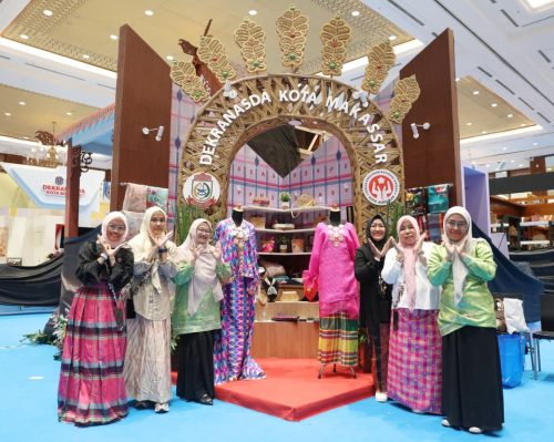 5 Hari Jualan di INACRAFT 2025, Dekranasda Makassar Capai Rp75 Juta