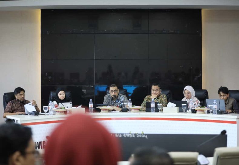 Sekda Makassar Zulkifly Terima Tim KemenPAN-RB, Bahas Evaluasi AKIP 2025