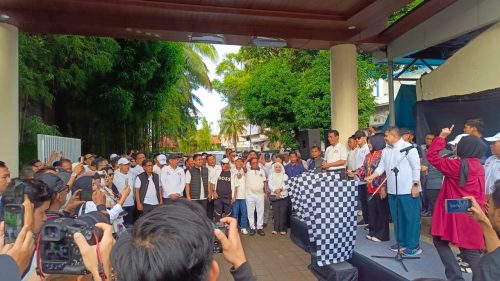 Wali Kota dan Wawali Makassar Dampingi Mentan di Jalan Sehat KKSS 2025
