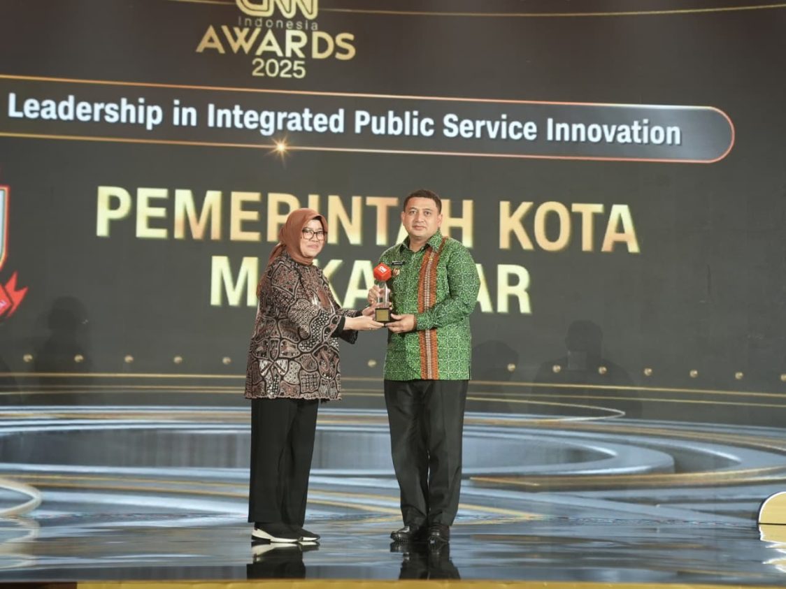 8 Bulan Memimpin, Appi-Aliyah Sabet penghargaan CNN Indonesia Award 2025 di Jakarta