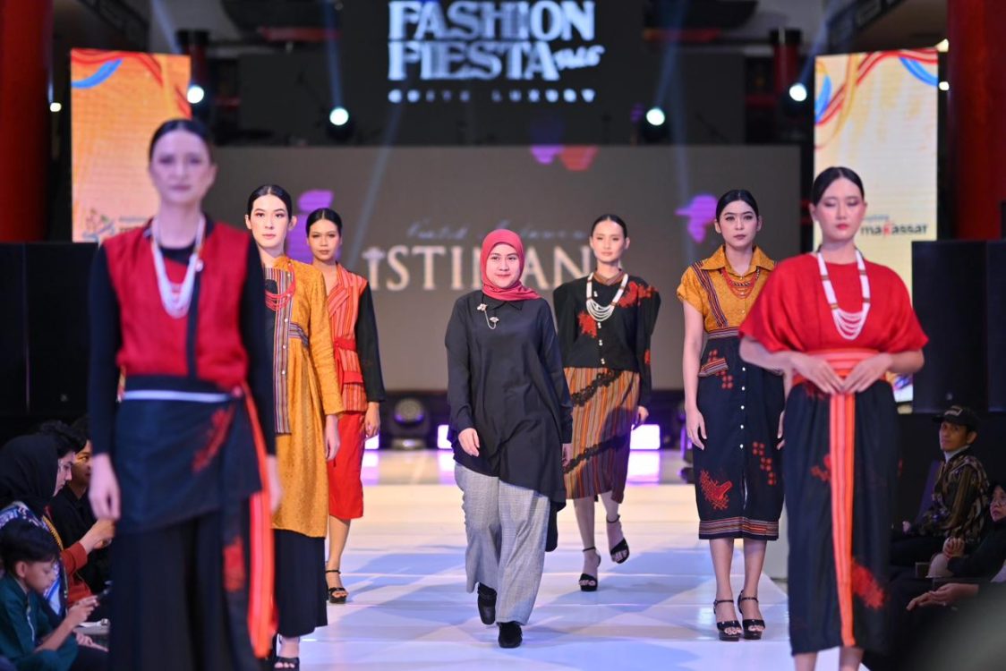 Dispar Makassar Buka Fashion Fiesta Vol. 6, Ajang Kreatif Anak Muda