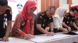 Bupati Gowa Teken MoU Tentang Pidana Kerja Sosial Bersama Kejati Sulsel