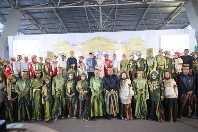 Sah dan Diakui Agama, 33 Pasangan Menikah di Isbat Nikah Massal di HUT Makassar 418