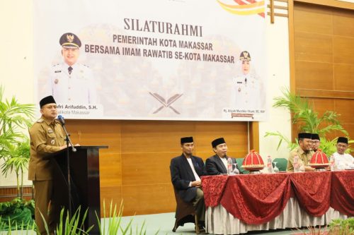 Munafri Arifuddin Bawa Kabar Gembira untuk Imam Rawatib: Dapat Tunjangan Hari Tua dan Jaminan Sosial