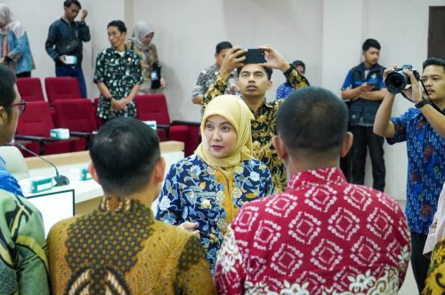 Aliyah Mustika Ilham Tekankan Sinergi Lintas Sektor dalam Rapat TKPKD untuk Turunkan Kemiskinan Makassar
