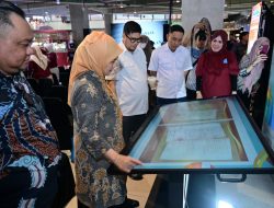 Aliyah Mustika Ilham Buka Pameran “Makassar Tempo Doeloe”