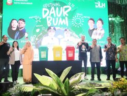 Festival Daur Bumi 2025, Makassar Tegaskan Target Bebas Sampah 2029