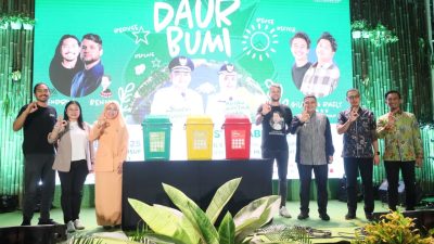 Festival Daur Bumi 2025, Makassar Tegaskan Target Bebas Sampah 2029