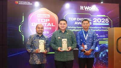 Aplikasi Lontara+ Antar Makassar Raih Golden Trophy Digital Awards 2025