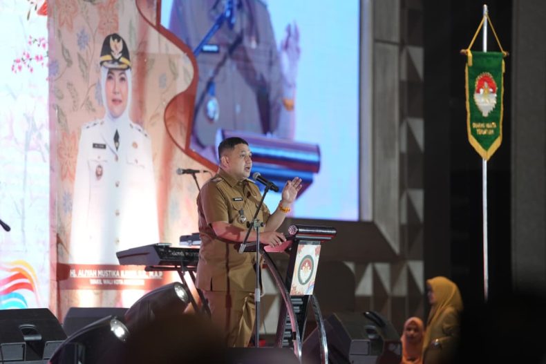 Appi Bercanda di HUT DWP: Istri Berdaya, Suami Makin Jaya