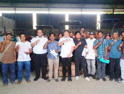 Bupati Dan Wabup Bagikan Alsintan Mekanisasi Pertanian Pada Poktan Enrekang Dari Mentan RI
