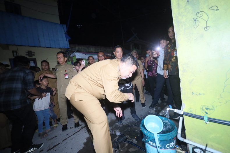 Puluhan Tahun Kekurangan Air, Warga Buloa Kini Nikmati Sambungan PDAM Gratis
