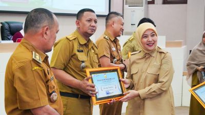 Kecamatan dan Kelurahan Terbaik Raih Penghargaan Stunting Makassar