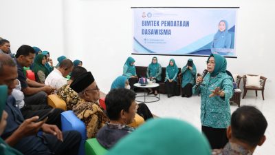 TP PKK Makassar Perkuat Data Keluarga Lewat Bimtek Dasawisma