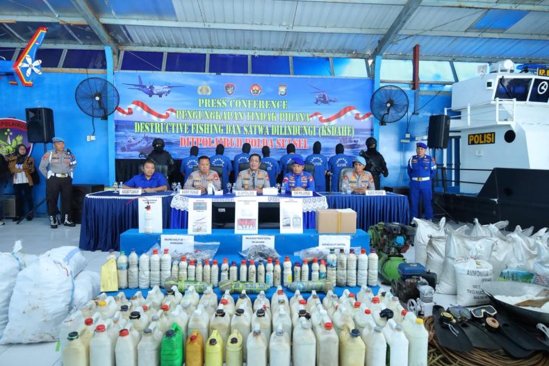 Polda Sulsel Bekuk 18 Pelaku Destructive Fishing, 571 Kg Daging Penyu Disita
