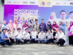 Bertema “Dulu Kita Teman, Sekarang Kita Keluarga”, IKA Grafika SMKN 4 Gowa Resmi Dilantik