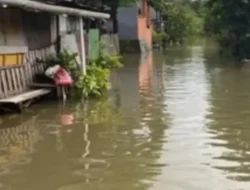 Hujan Deras Picu Banjir Biringkanaya Makassar, Puluhan Warga Mengungsi