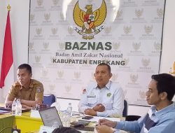 Baznas Enrekang Kucur Bantu Dana 10 Juta Sukseskan Program Da’i 3T Desa Benteng Alla